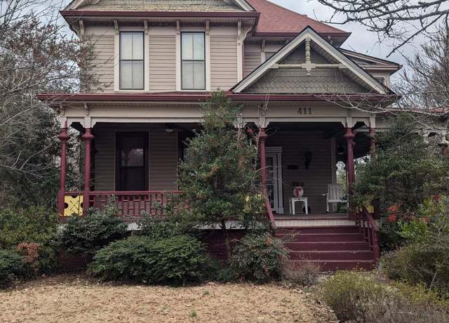 Property at 411 East St S, Talladega, AL 35160, 4 beds, 4 baths
