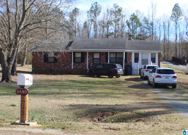 Property at 1543 Allen St, Talladega, AL 35160, 3 beds, 1.5 baths