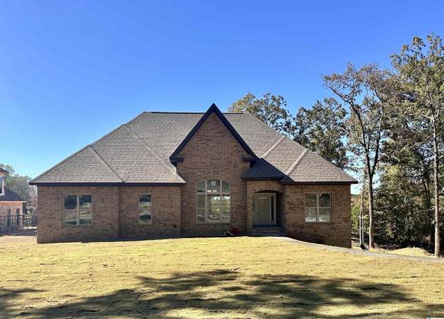 Property at 4234 Jordan Cir, Pinson, AL 35126, 3 beds, 2.5 baths