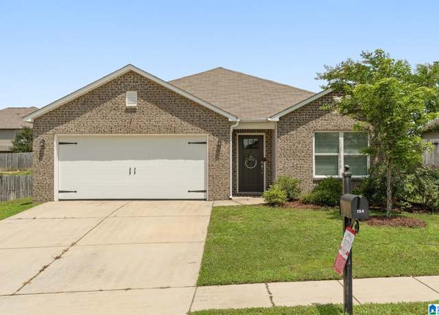 Property at 154 Ashby St, Calera, AL 35040, 4 beds, 2 baths
