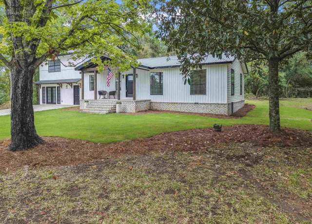 Property at 865 Highway 71, Shelby, AL 35143, 4 beds, 3 baths