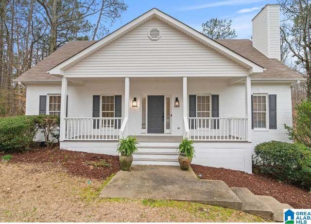 Property at 104 Brynleigh Dr, Chelsea, AL 35043, 3 beds, 2.5 baths