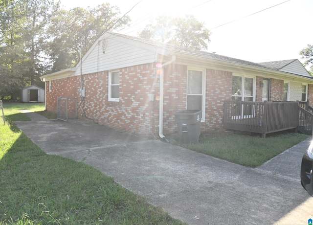 Property at 2908 Dwaine Ave, Hueytown, AL 35023, 3 beds, 2.5 baths