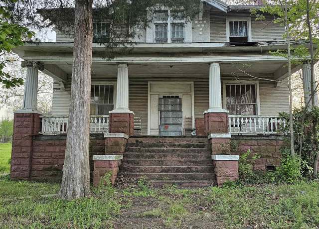 Property at 1308 31st St N, Birmingham, AL 35234, 7 beds, 1.5 baths