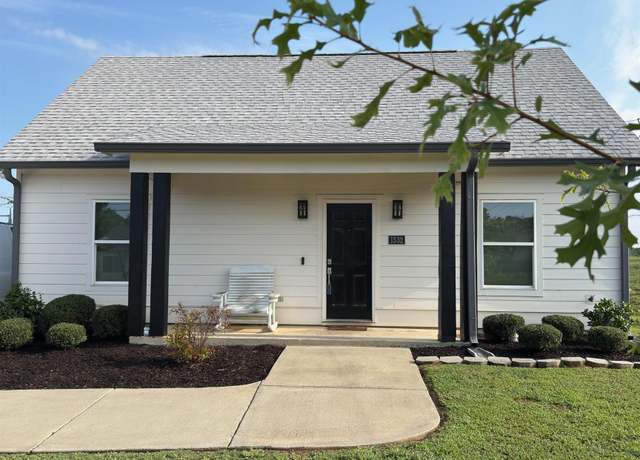 Property at 1532 Chaucer St, Birmingham, AL 35214, 2 beds, 1 bath