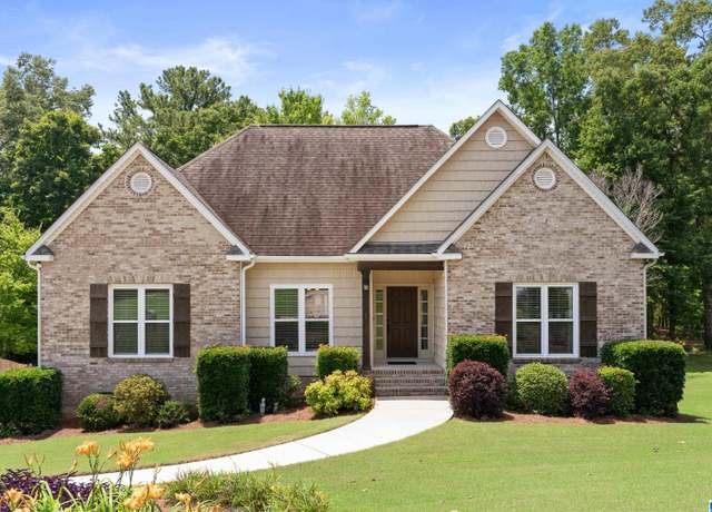 Property at 3168 Cahaba Park Dr, Trussville, AL 35173, 3 beds, 3.5 baths