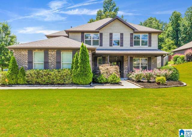 Property at 3306 Cahaba Manor Dr, Trussville, AL 35173, 5 beds, 3.5 baths