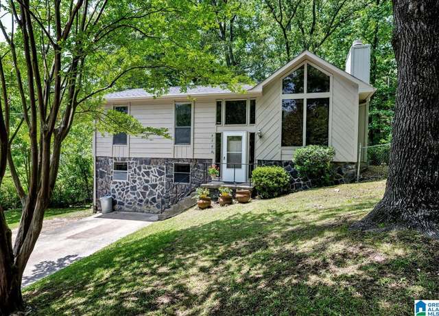 Property at 9700 Miller Ave, Birmingham, AL 35217, 4 beds, 2 baths