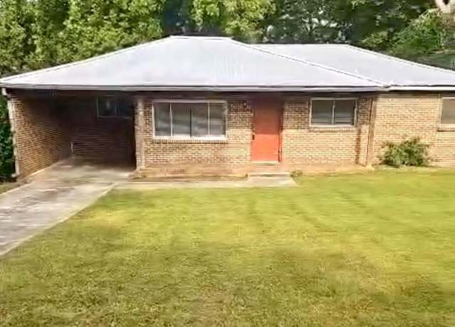 Property at 415 Thomas St, Warrior, AL 35180, 3 beds, 1.5 baths