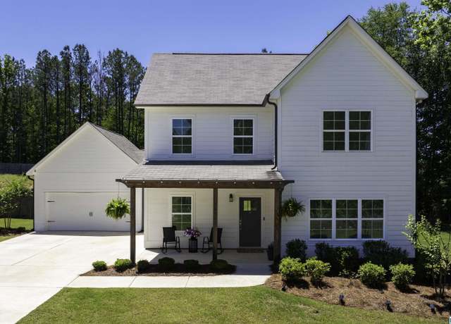 Property at 1871 Mckesie St, Riverside, AL 35135, 4 beds, 3.5 baths