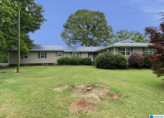 Property at 112 Meadowview Cir, Munford, AL 36268, 4 beds, 2 baths