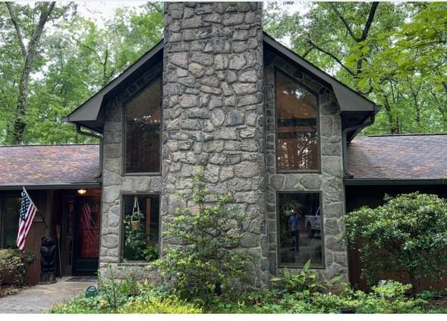 Property at 1289 Nisbet Lake Rd, Jacksonville, AL 36265, 4 beds, 3 baths