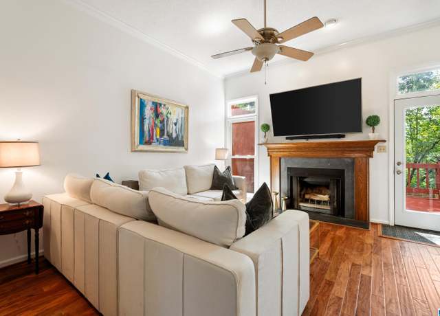 Property at 3051 Old Stone Dr, Birmingham, AL 35242, 2 beds, 2.5 baths