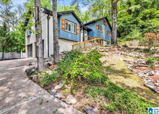 Property at 1538 Blind Brook Ln, Vestavia Hills, AL 35216, 4 beds, 3 baths