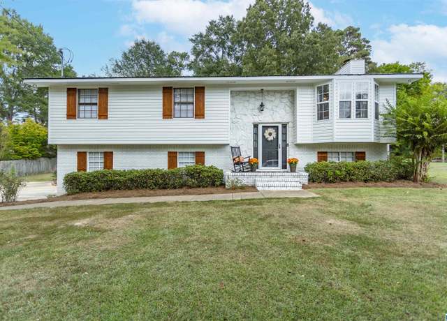 Property at 609 Greenwood Cir, Mount Olive, AL 35117, 5 beds, 3 baths