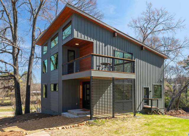 Property at 4365 2nd Ave S, Birmingham, AL 35222, 3 beds, 2.5 baths