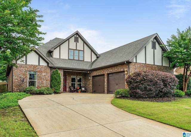 Property at 5073 Park Side Cir, Hoover, AL 35244, 3 beds, 2 baths