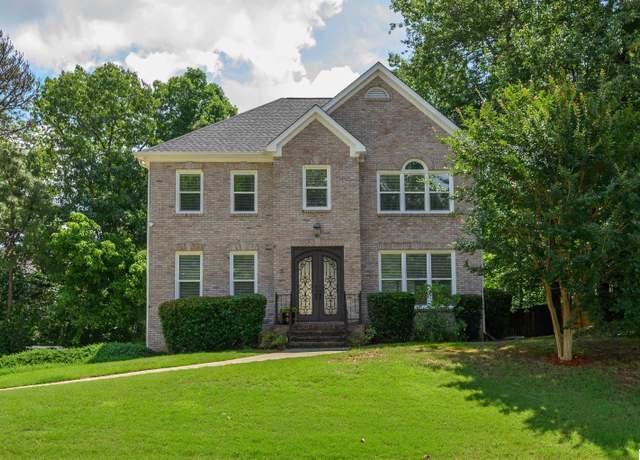 Property at 822 Boulder Ridge Cir, Hoover, AL 35244, 3 beds, 2.5 baths