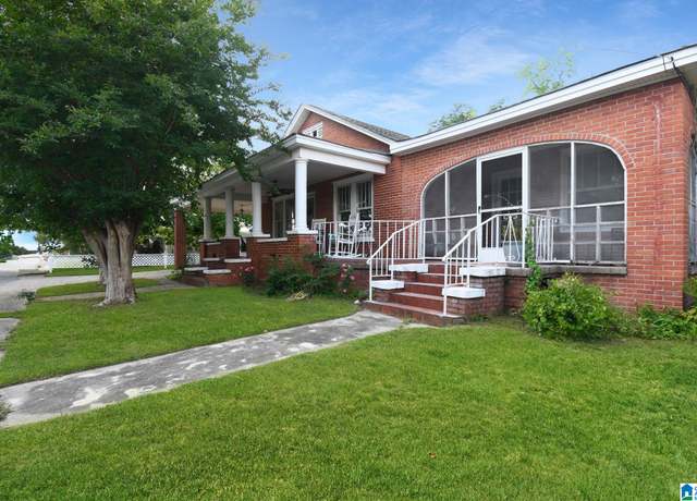 Property at 115 Summit St, Thorsby, AL 35045, 2 beds, 2 baths