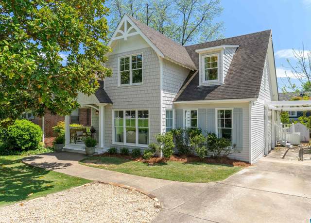 Property at 2117 Chestnut Rd, Vestavia Hills, AL 35216, 4 beds, 3.5 baths
