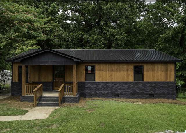 Property at 364 Five Acre Rd, Hueytown, AL 35023, 3 beds, 2 baths