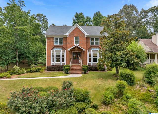 Property at 1777 Russet Woods Ln, Hoover, AL 35244, 3 beds, 2.5 baths