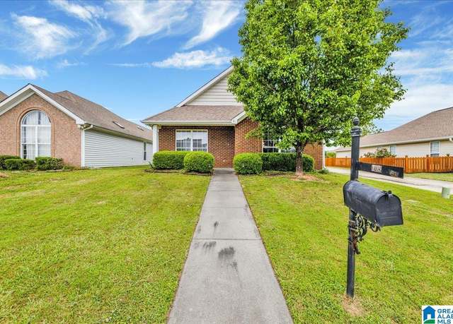 Property at 109 Village Dr, Calera, AL 35040, 3 beds, 2 baths