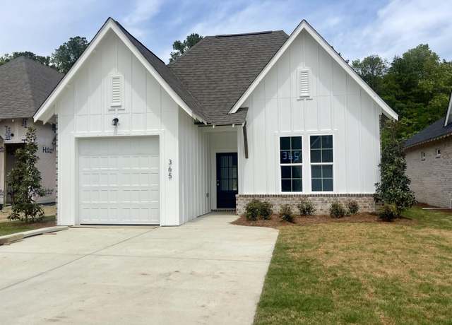 Property at 365 Shiloh Creek Dr, Calera, AL 35040, 3 beds, 2 baths