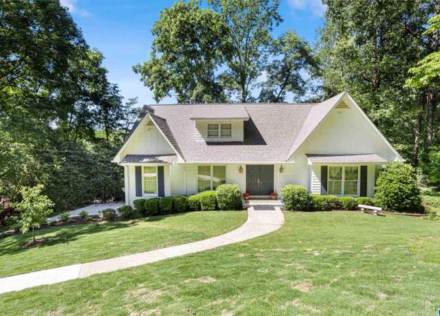 Property at 2229 Mill Run Cir, Hoover, AL 35226, 3 beds, 3 baths