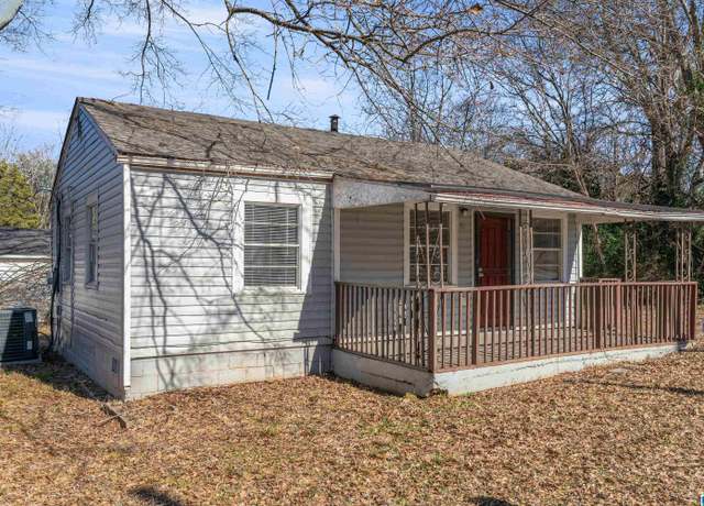 Property at 41 Hoadley St, Midfield, AL 35228, 2 beds, 1 bath