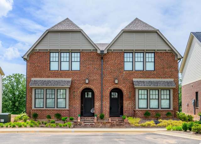 Property at 4659 Everlee Pkwy #52, Hoover, AL 35244, 2 beds, 2.5 baths