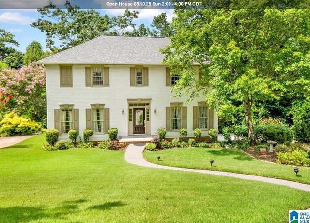 Property at 1462 Shades Crest Rd, Hoover, AL 35226, 4 beds, 3.5 baths
