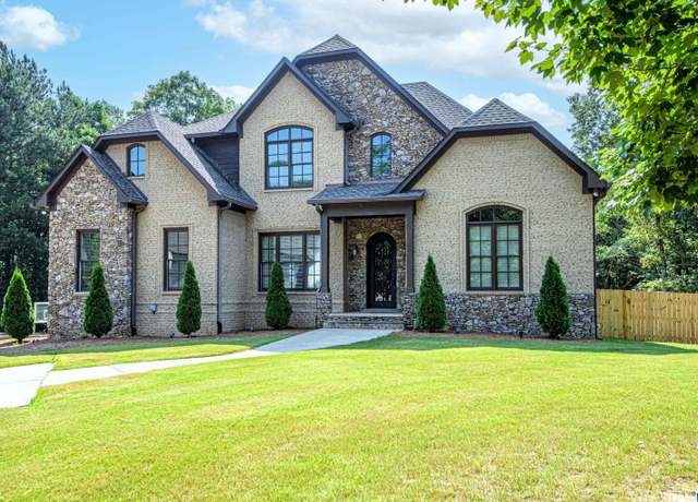 Property at 2017 Kingston Ct, Chelsea, AL 35043, 6 beds, 5.5 baths