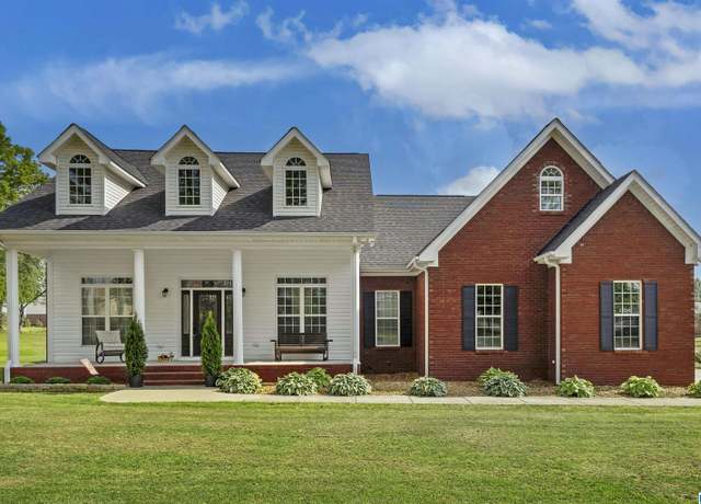 Property at 1018 Sheraton Rd SW, Cullman, AL 35055, 3 beds, 2 baths