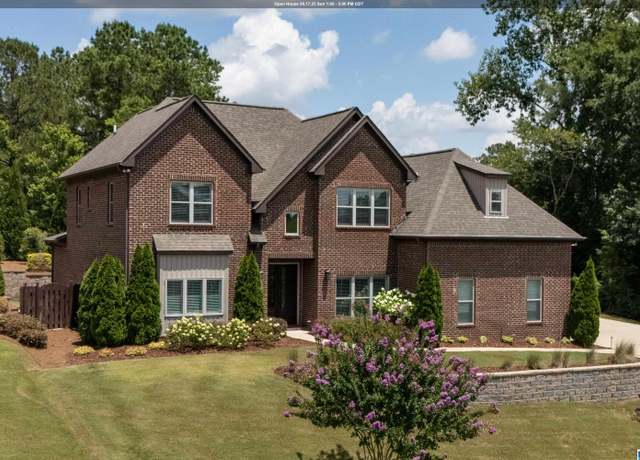 Property at 1217 Grande View Ln, Maylene, AL 35114, 5 beds, 3.5 baths