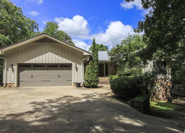 Property at 119 Zeltman Hills Rd, Pell City, AL 35128, 5 beds, 3 baths