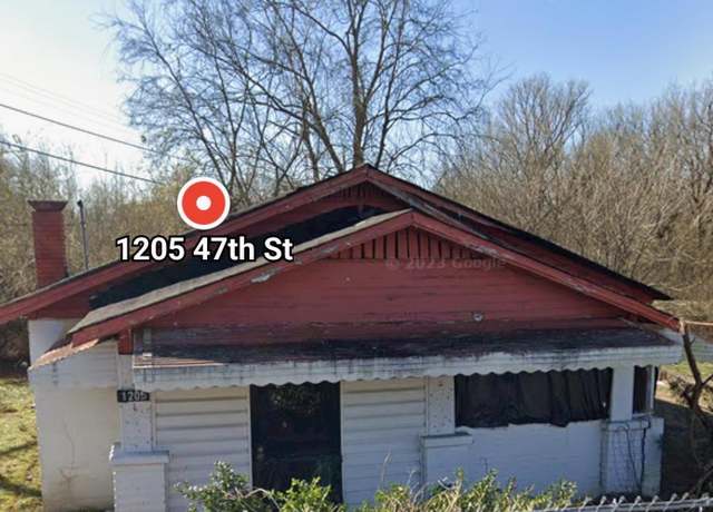 Property at 1205 47th St, Brighton, AL 35020, 3 beds, 1 bath