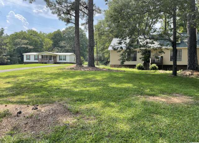 Property at 4046 Nixon Rd, Bessemer, AL 35022, 3 beds, 2 baths