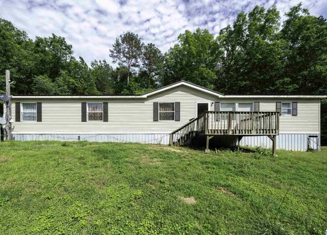 Property at 102 Liberty Rd, Jasper, AL 35501, 4 beds, 3 baths