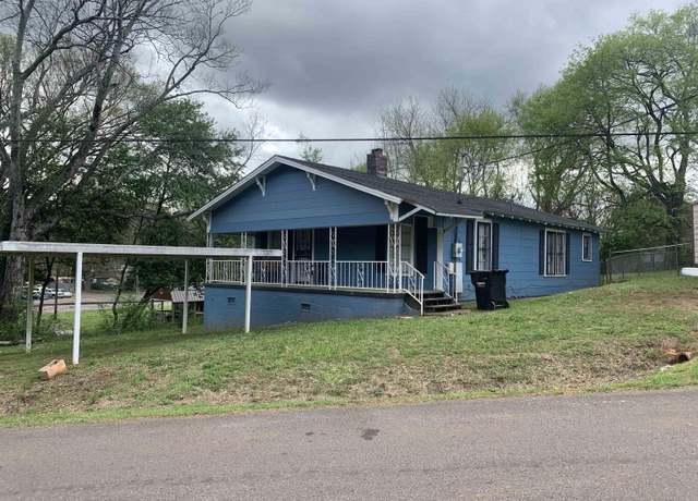 Property at 5709 13th St S, Bessemer, AL 35020, 3 beds, 1 bath