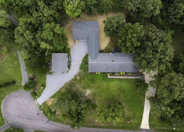 Property at 239 Meadowood Ln, Montevallo, AL 35115, 5 beds, 3 baths