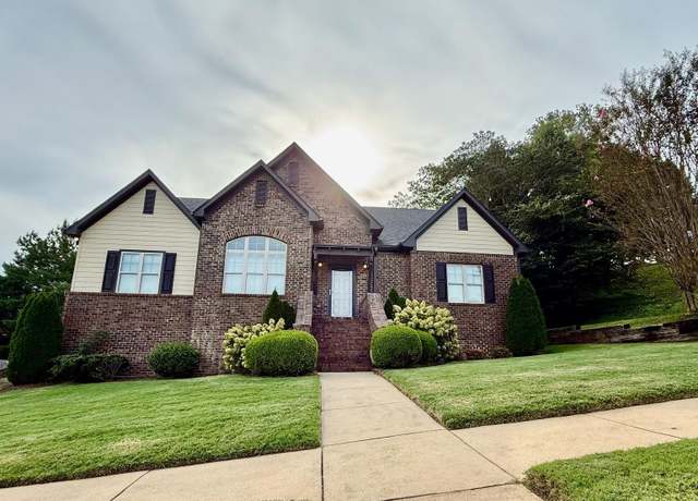 Property at 2190 Clairmont Dr, Leeds, AL 35094, 4 beds, 3 baths