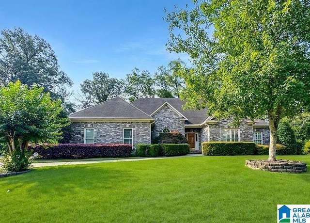 Property at 4205 Waterford Ln, Trussville, AL 35173, 5 beds, 3.5 baths