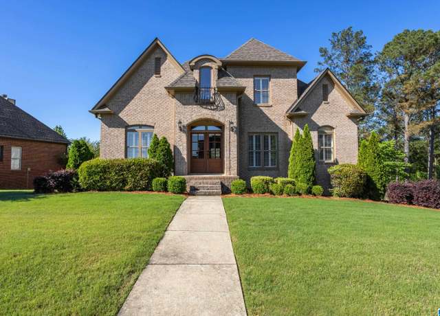 Property at 2030 Timberline Dr, Calera, AL 35040, 4 beds, 4.5 baths