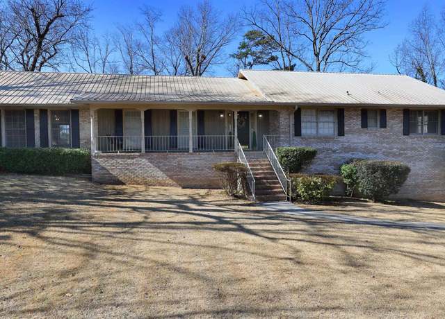 Property at 1204 NE 7th Ave, Jacksonville, AL 36265, 4 beds, 3 baths