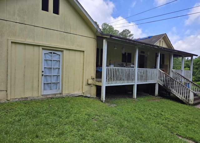 Property at 2412 Fluker Dr, Bessemer, AL 35022, 3 beds, 1 bath