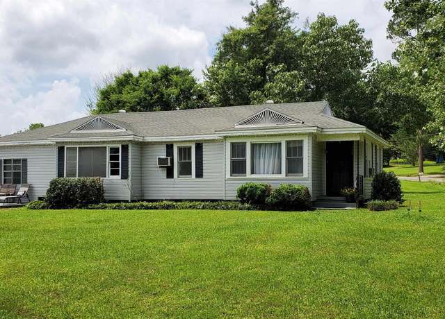 Property at 145 Hillside Cir, Childersburg, AL 35044, 3 beds, 1.5 baths