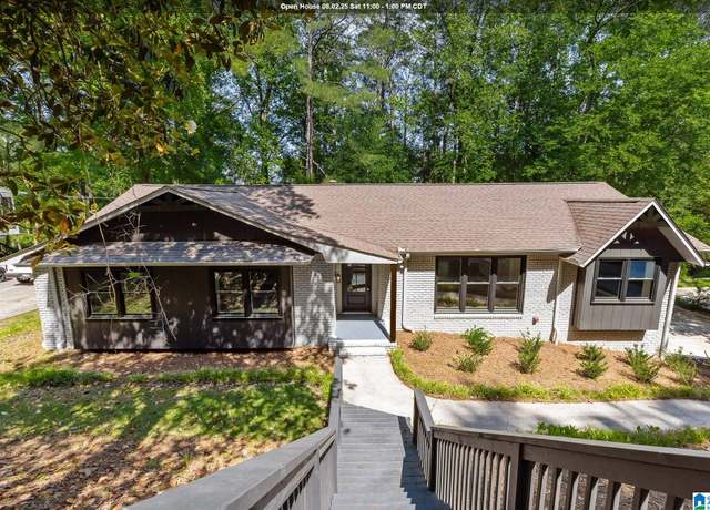 Property at 1608 Kestwick Dr, Hoover, AL 35226, 3 beds, 3.5 baths