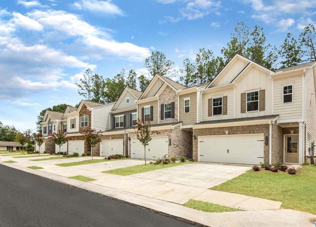 Property at 4582 Village Springs Sq #3, Fultondale, AL 35068, 3 beds, 2.5 baths