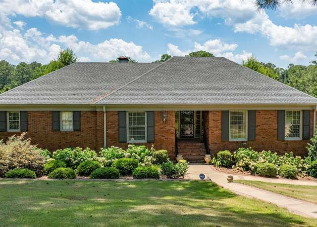 Property at 5222 Northwood Lake Dr E, Northport, AL 35473, 4 beds, 3 baths